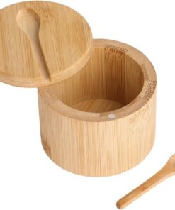 Cuencos de bambú para sal y pimentero, bodega dividida con tapa giratoria y cuchara, recipientes de condimentos con tapa magnética para mantener seco, mini cuchara integrada en la parte superior