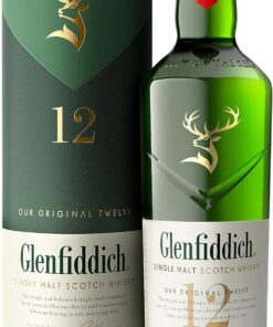 GLENFIDDICH Single Malt Scotch Whisky de 12 años - Equilibrio audaz - Pera fresca, roble sutil - Madurado en barricas de jerez Oloroso y bourbon - Producto de Escocia - 40% vol. - 70 cl